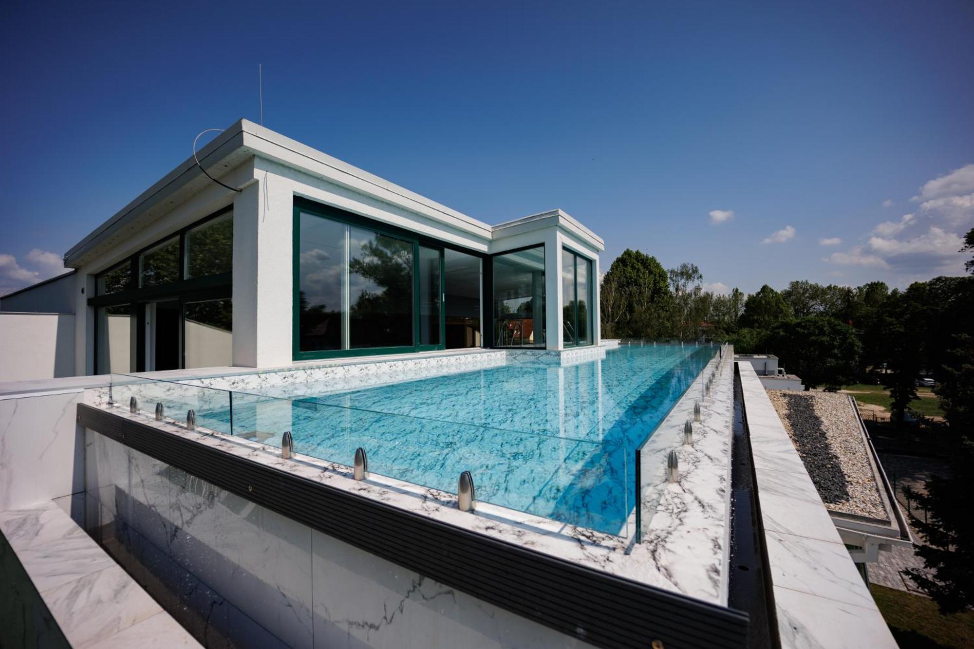 Villa Bauhaus Labi Garden Wellness Apartman Siofok Luaran gambar