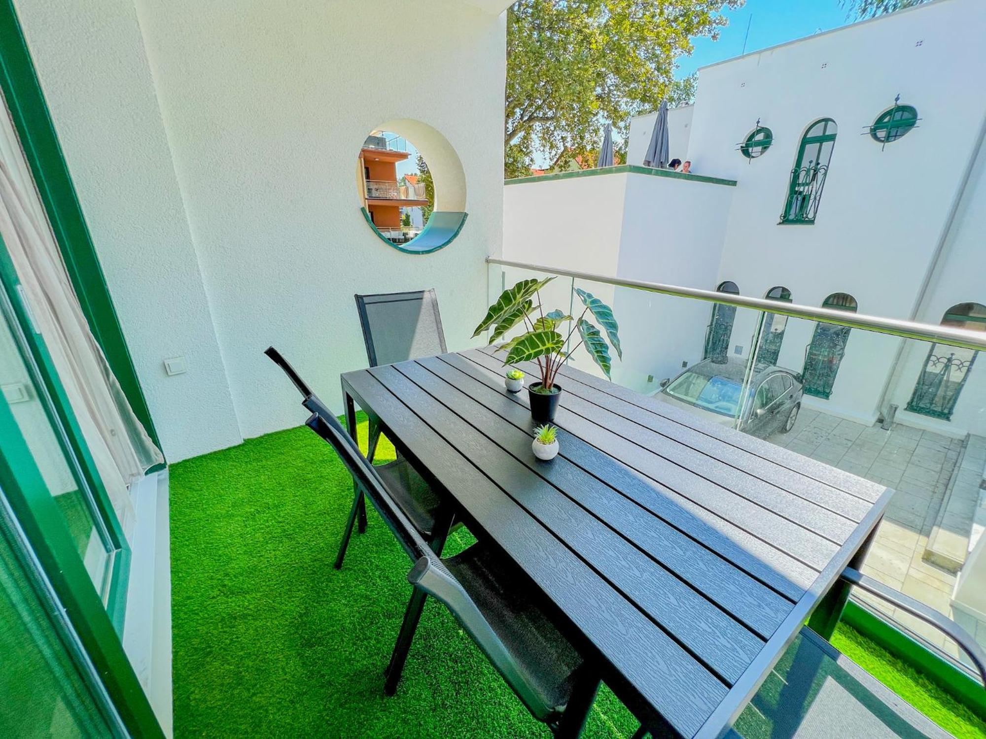 Villa Bauhaus Labi Garden Wellness Apartman Siofok Luaran gambar